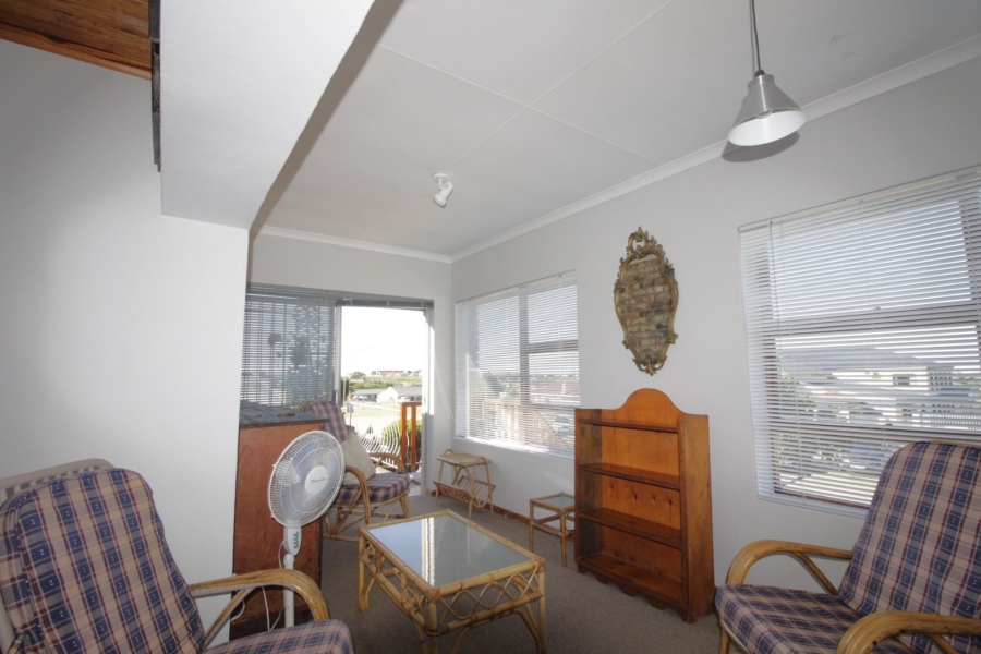 3 Bedroom Property for Sale in Wavecrest Eastern Cape